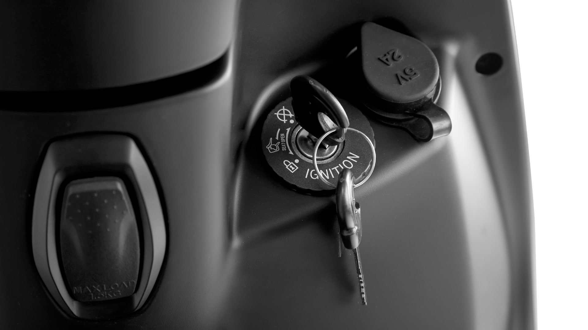 SYMPHONY-50-SYMPHONY-50-USB-1920x1080-min