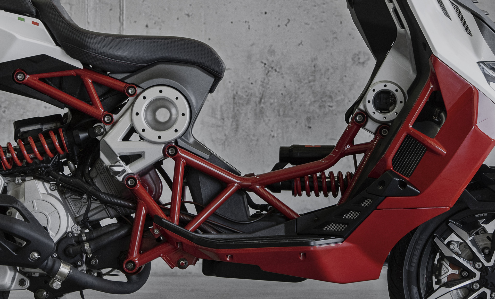 dragster_6_Telaio_RED