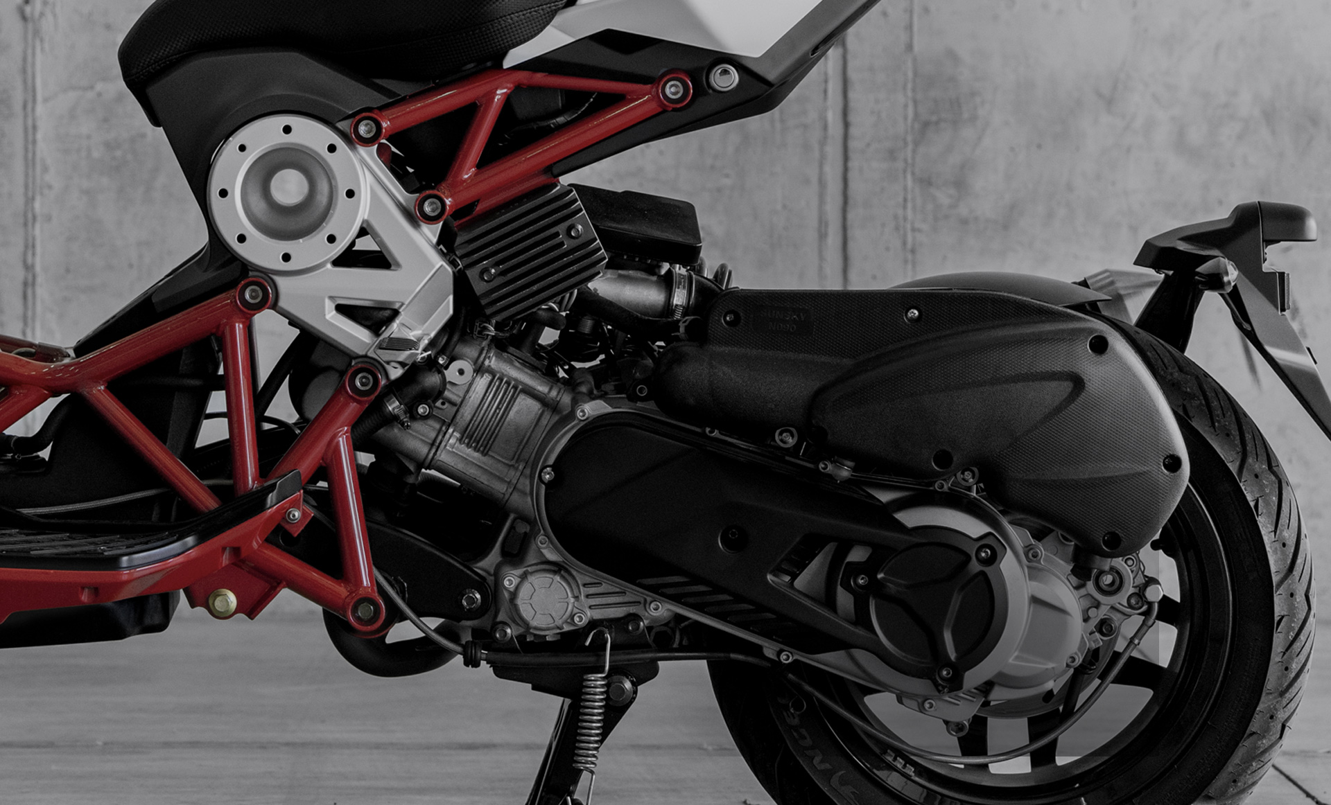 dragster_7_motore_RED