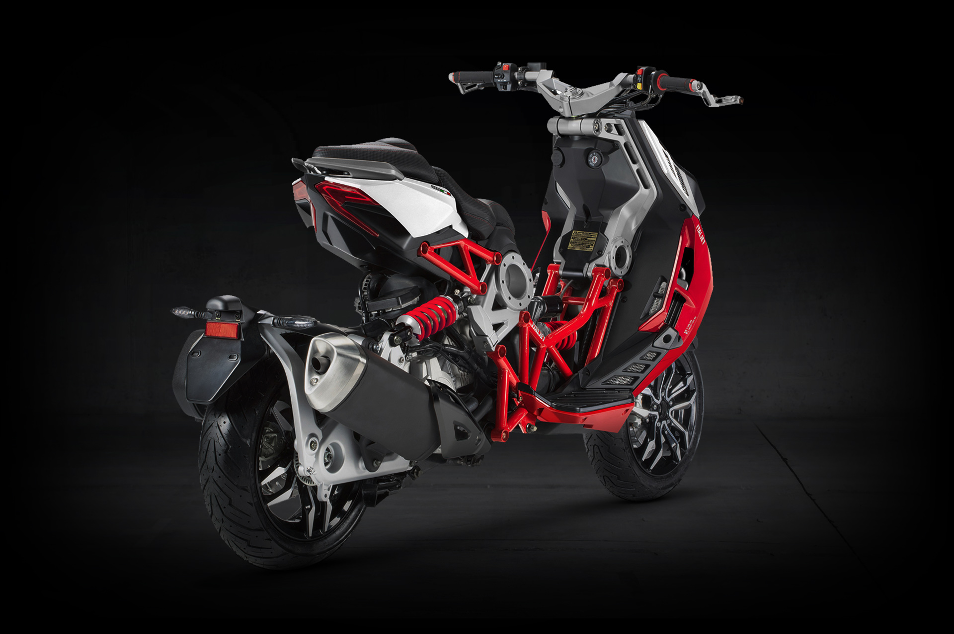 dragster_red